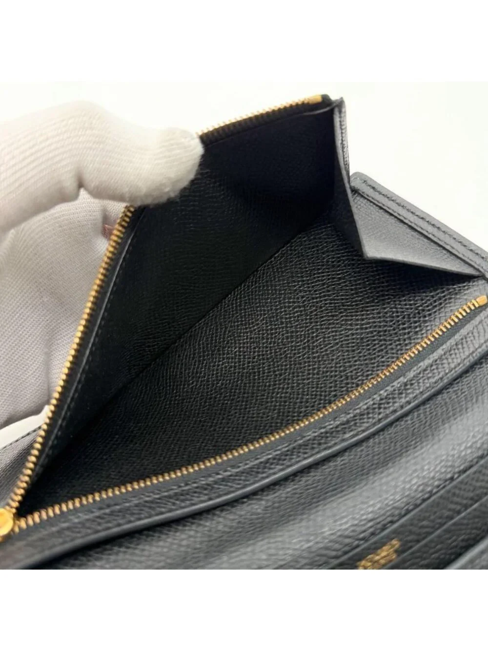 Hermes Bearn Souffle Veau Epsom Black Bifold Wallet